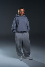 Load image into Gallery viewer, SETTER® &quot;AFFILIATED&quot; HEAVY CROP HOODIE - GRANITE GREY (UNISEX)
