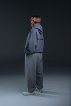 Load image into Gallery viewer, SETTER® &quot;AFFILIATED&quot; HEAVY CROP HOODIE - GRANITE GREY (UNISEX)
