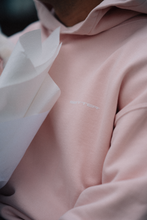Load image into Gallery viewer, SETTER® &quot;AFFILIATED&quot; HEAVY CROP HOODIE - PETAL PINK (UNISEX)
